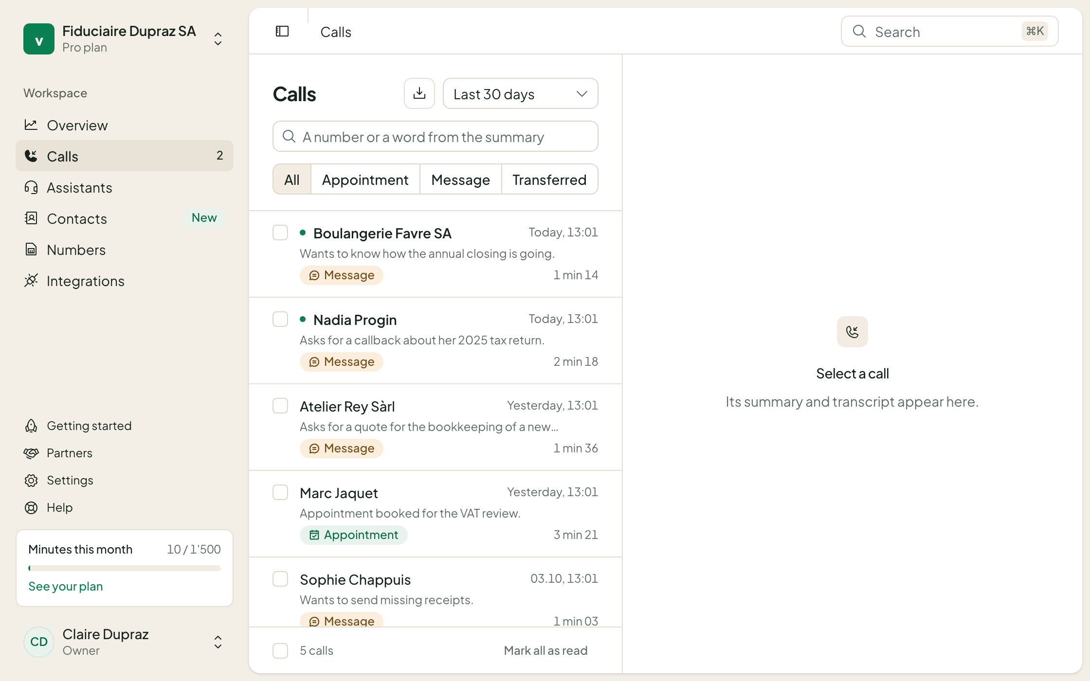 The call list of the Voko console, with contact names and a summary of each call.